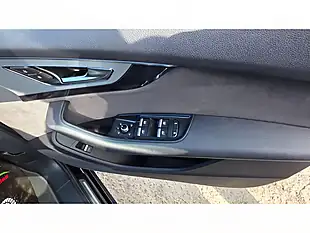 Used 2016 Audi Q7 S Line Blue - Interior and Exterior details 13