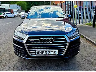 Used 2016 Audi Q7 S Line Blue - Interior and Exterior details 4