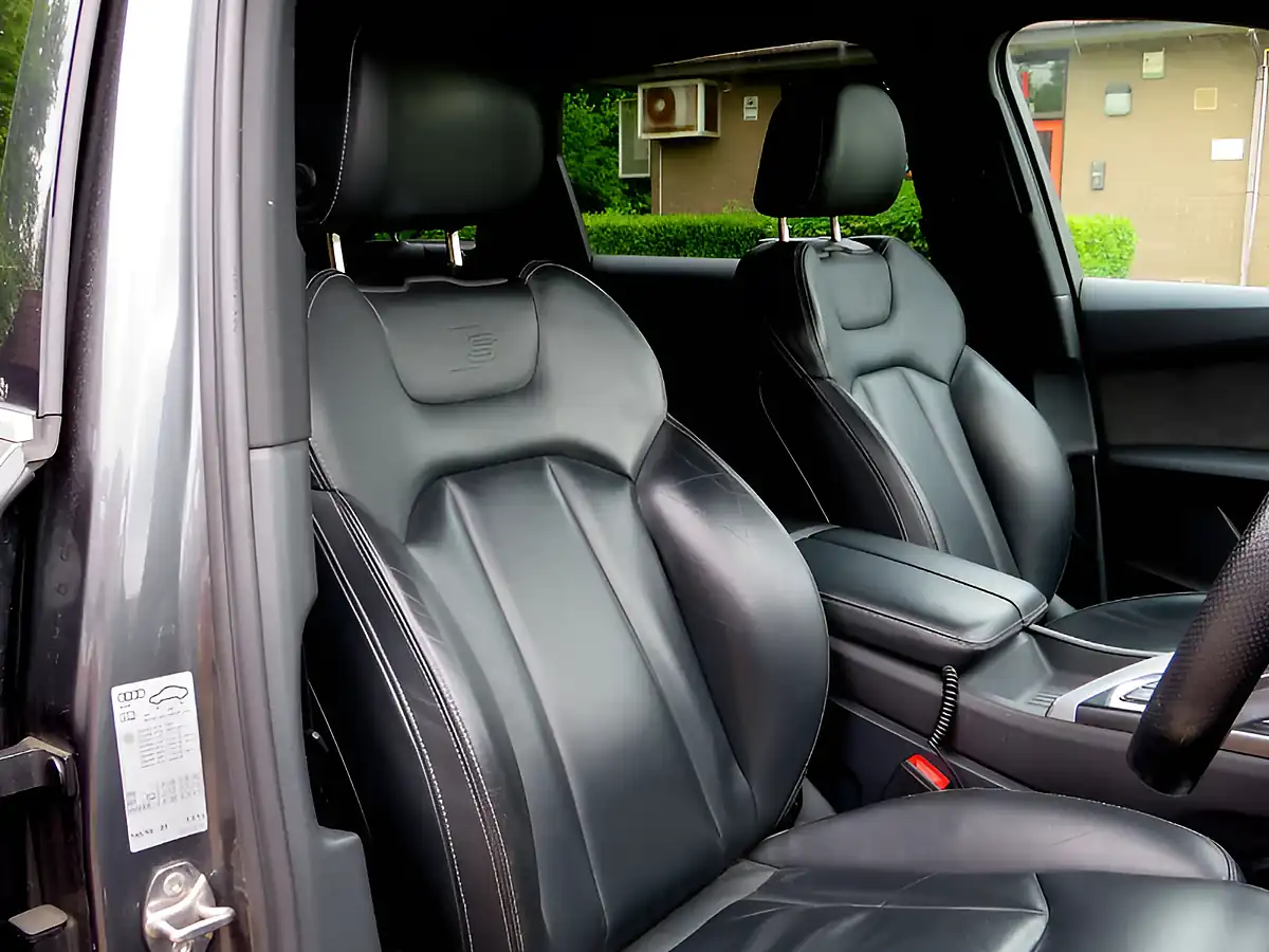 Used 2016 Audi Q7 S Line Daytona Grey Pearlescent - Interior and Exterior details 10