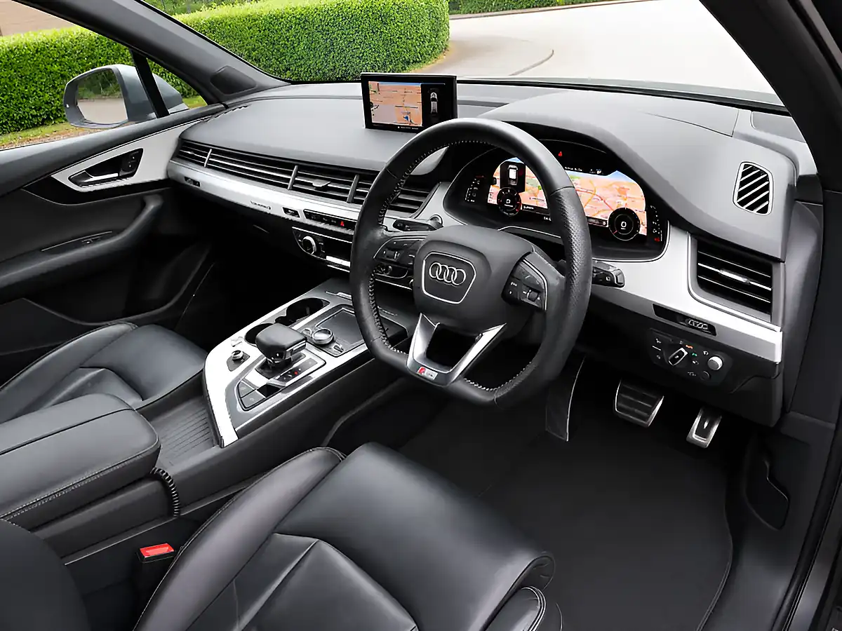 Used 2016 Audi Q7 S Line Daytona Grey Pearlescent - Interior and Exterior details 11