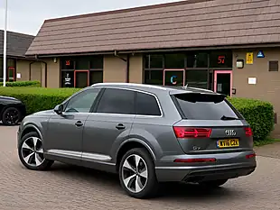 Used 2016 Audi Q7 S Line Daytona Grey Pearlescent - Interior and Exterior details 5