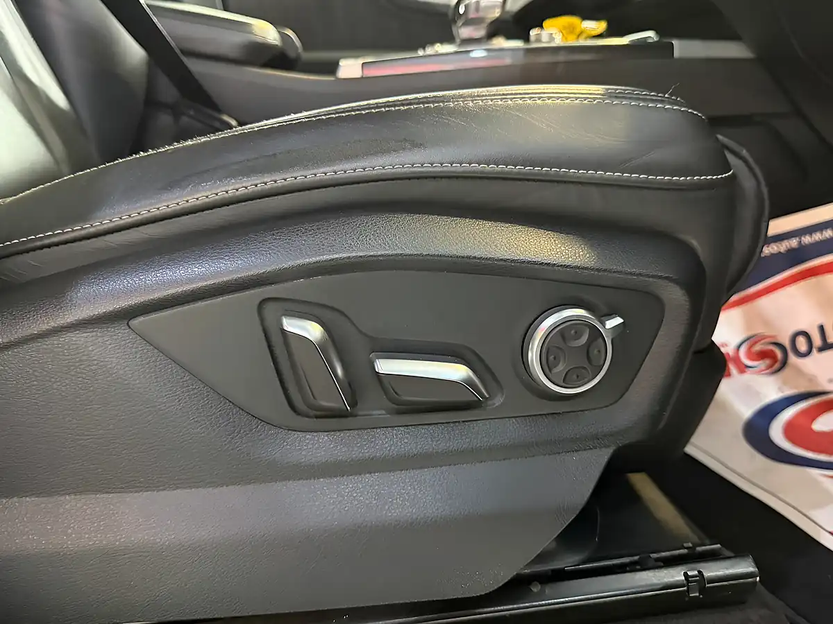 Used 2016 Audi Q7 S Line Grey - Interior and Exterior details 14