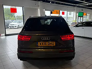 Used 2016 Audi Q7 S Line Grey - Interior and Exterior details 8