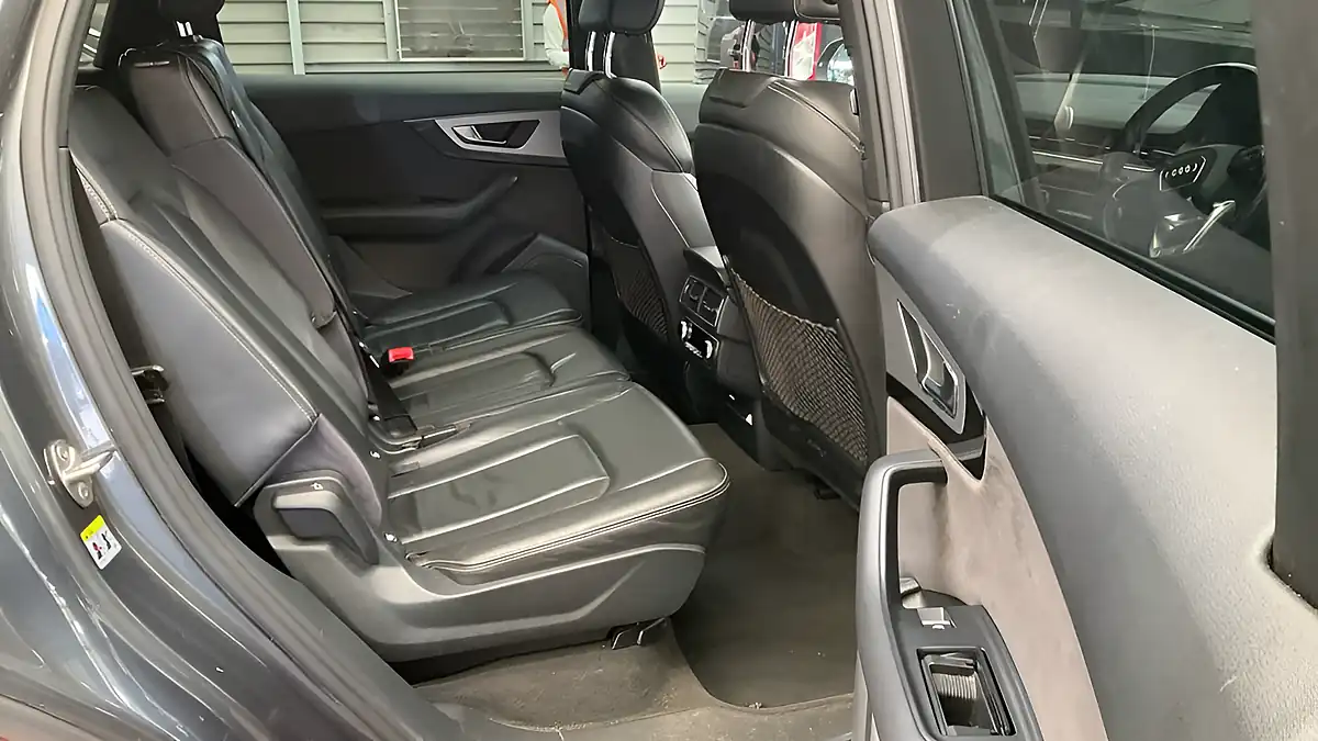 Used 2016 Audi Q7 S Line Grey - Interior and Exterior details 6