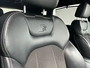 Used 2016 Audi Q7 S Line Sepang Blue - Interior and Exterior details 11