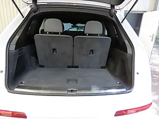 Used 2016 Audi Q7 S Line White - Interior and Exterior details 10