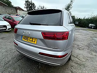 Used 2016 Audi Q7 Tiptronic Quattro Silver - Interior and Exterior details 6