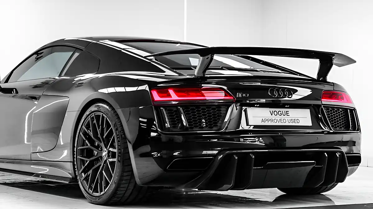 Used 2016 Audi R8 Plus Black - Interior and Exterior details 15