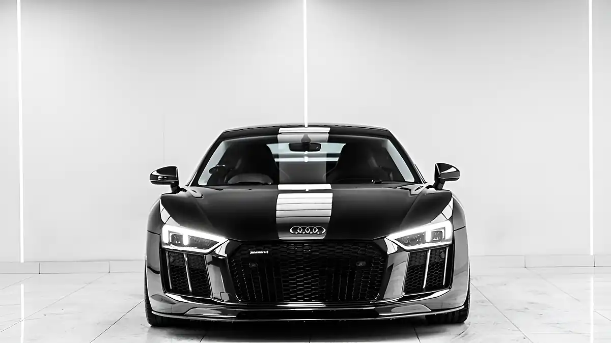 Used 2016 Audi R8 Plus Black - Interior and Exterior details 9