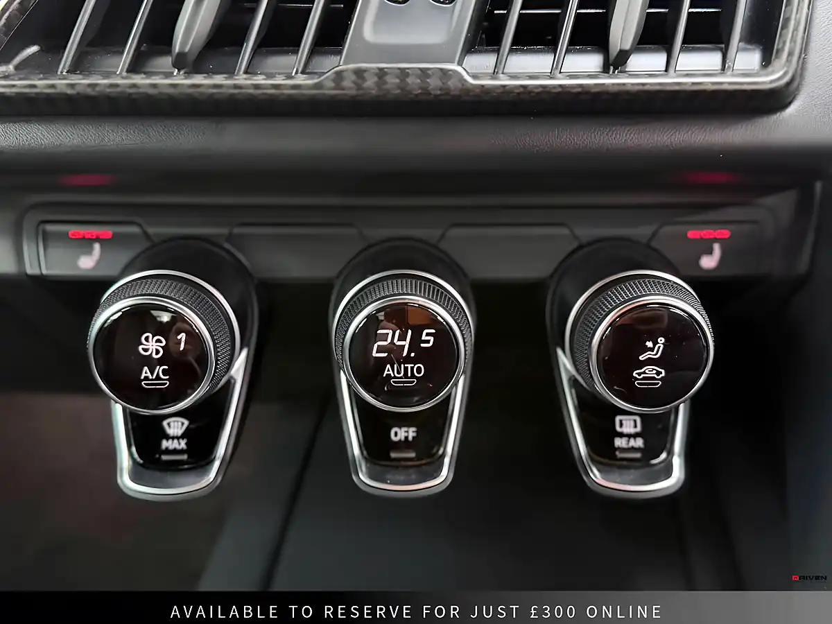 Used 2016 Audi R8 Plus White - Interior and Exterior details 12