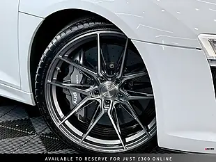 Used 2016 Audi R8 Plus White - Interior and Exterior details 13
