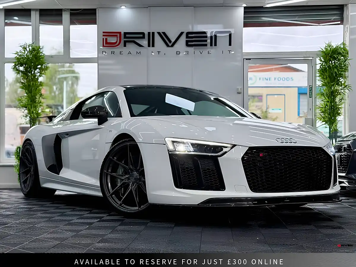 Used 2016 Audi R8 Plus White - Interior and Exterior details 9