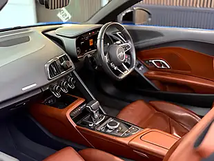 Used 2016 Audi R8 Spyder Quattro [5X Services] Blue - Interior and Exterior details 15