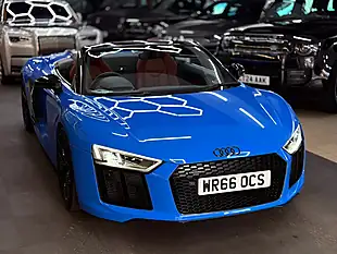 Used 2016 Audi R8 Spyder Quattro [5X Services] Blue - Interior and Exterior details 18
