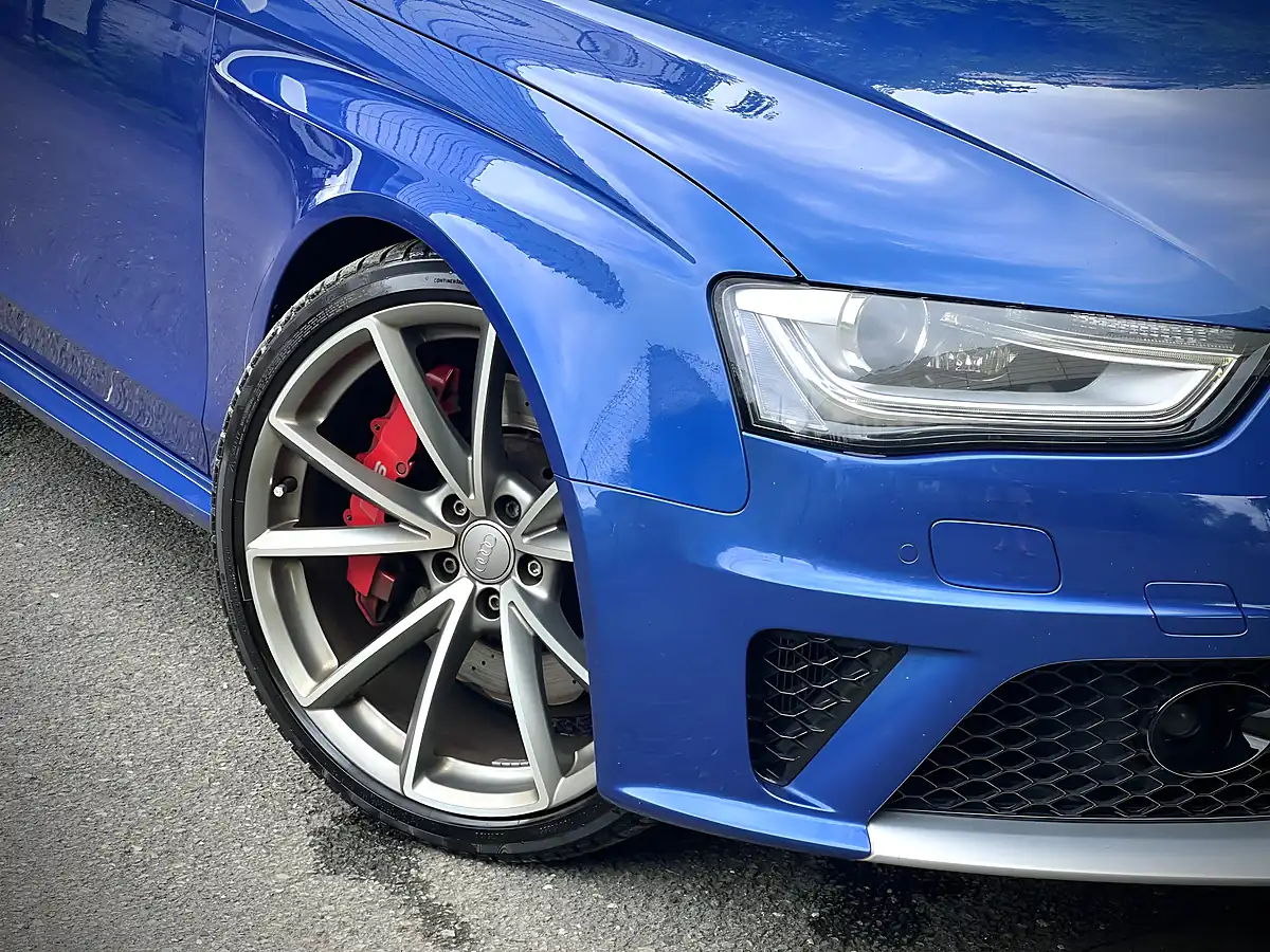 Used 2016 Audi RS4 Avant Blue Metallic - Interior and Exterior details 3