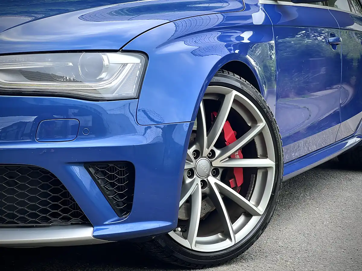 Used 2016 Audi RS4 Avant Blue Metallic - Interior and Exterior details 7