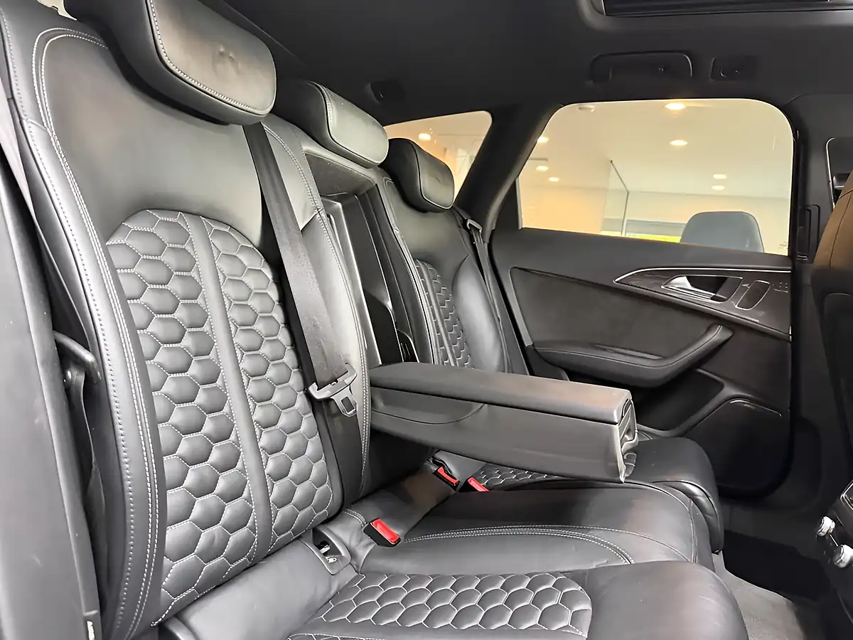 Used 2016 Audi RS6 Avant Avant Grey - Interior and Exterior details 10