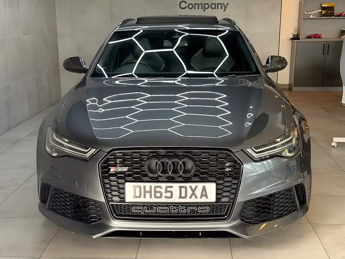 Used 2016 Audi RS6 Avant Avant Grey - Interior and Exterior details 4