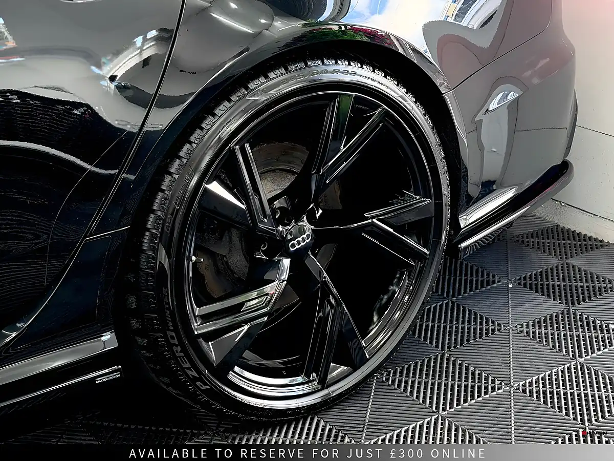 Used 2016 Audi RS6 Avant Black - Interior and Exterior details 15