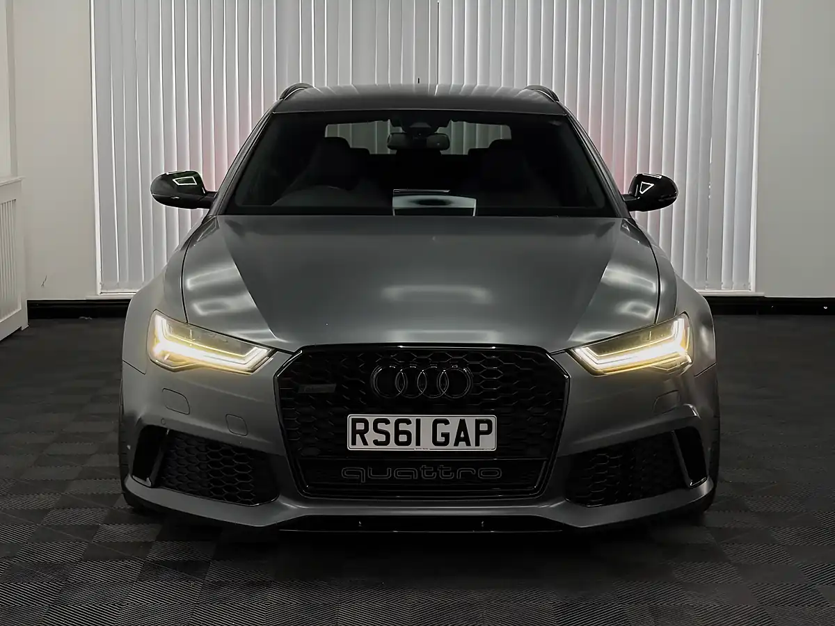 Used 2016 Audi RS6 Avant Performance Grey - Interior and Exterior details 7