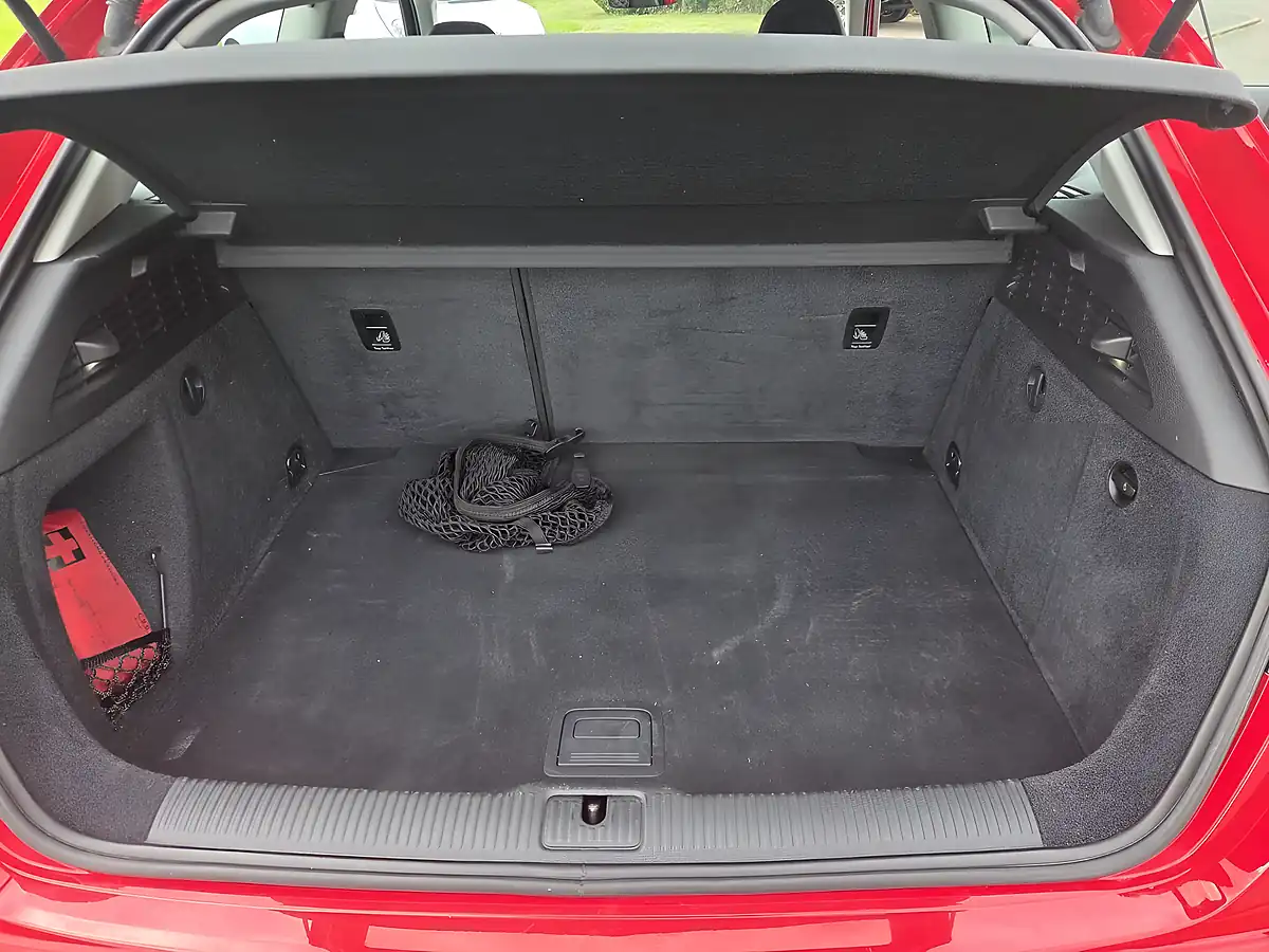 Used 2016 Audi S3 Nav Red - Interior and Exterior details 10