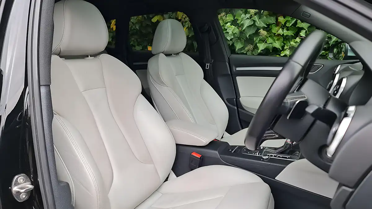 Used 2016 Audi S3 Sportback Black - Interior and Exterior details 9