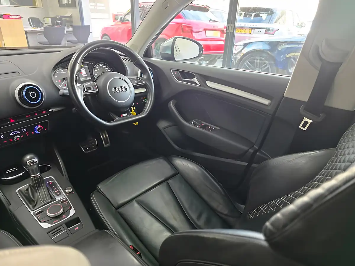 Used 2016 Audi S3 Sportback Blue - Interior and Exterior details 9