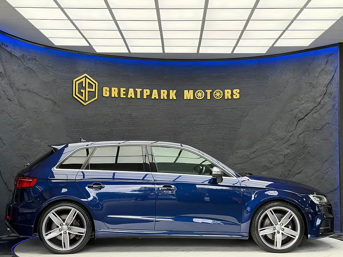 Used 2016 Audi S3 Sportback Blue - Interior and Exterior details 4