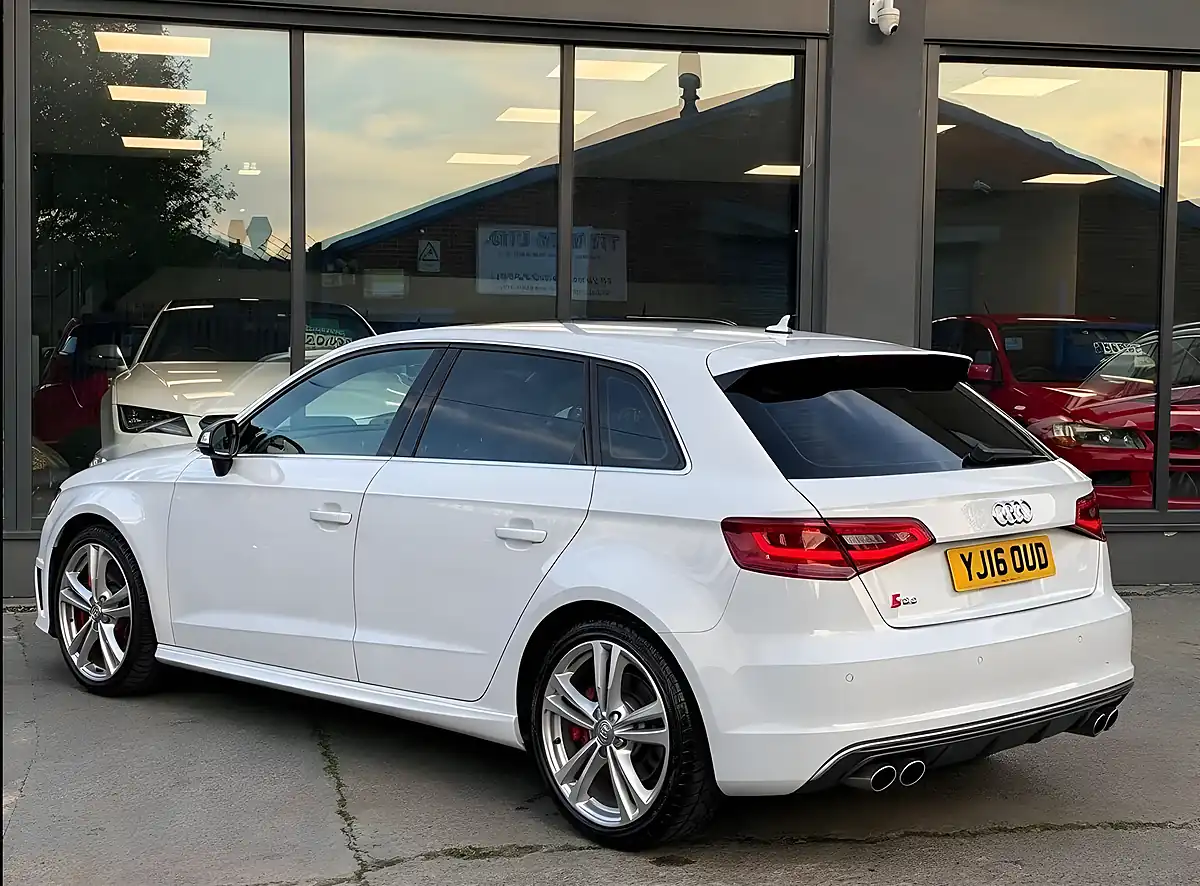 Used 2016 Audi S3 Sportback White - Interior and Exterior details 5