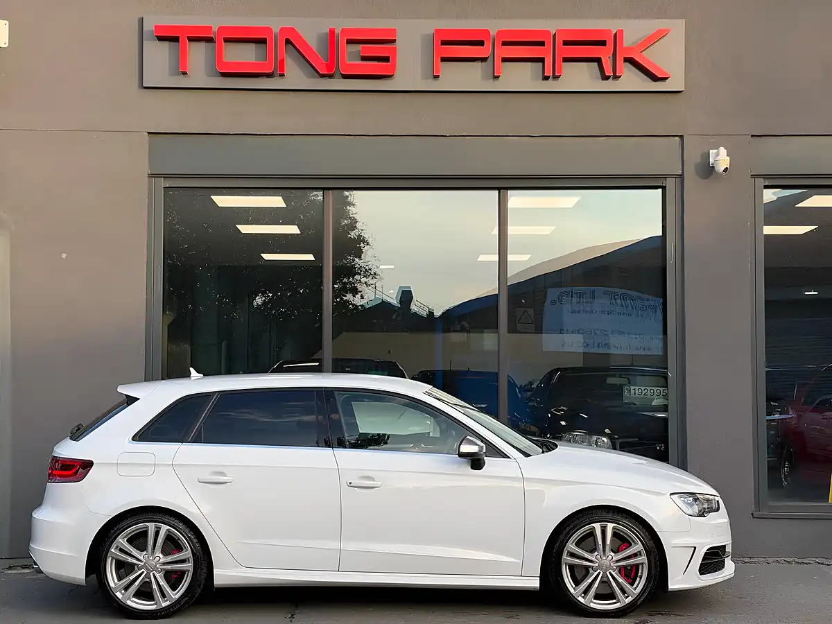 Used 2016 Audi S3 Sportback White - Interior and Exterior details 6