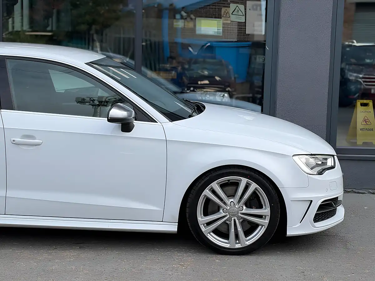Used 2016 Audi S3 Sportback White - Interior and Exterior details 3