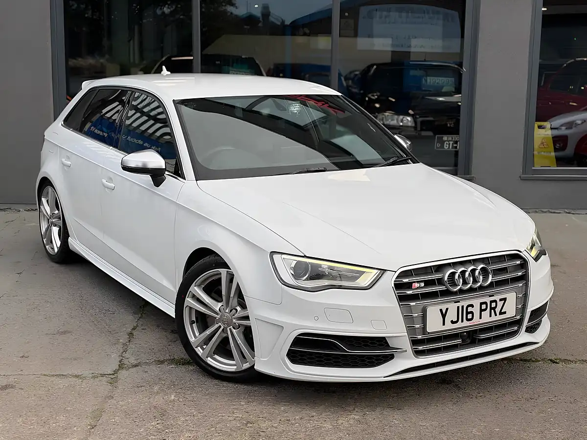 Used 2016 Audi S3 Sportback White - Interior and Exterior details 4