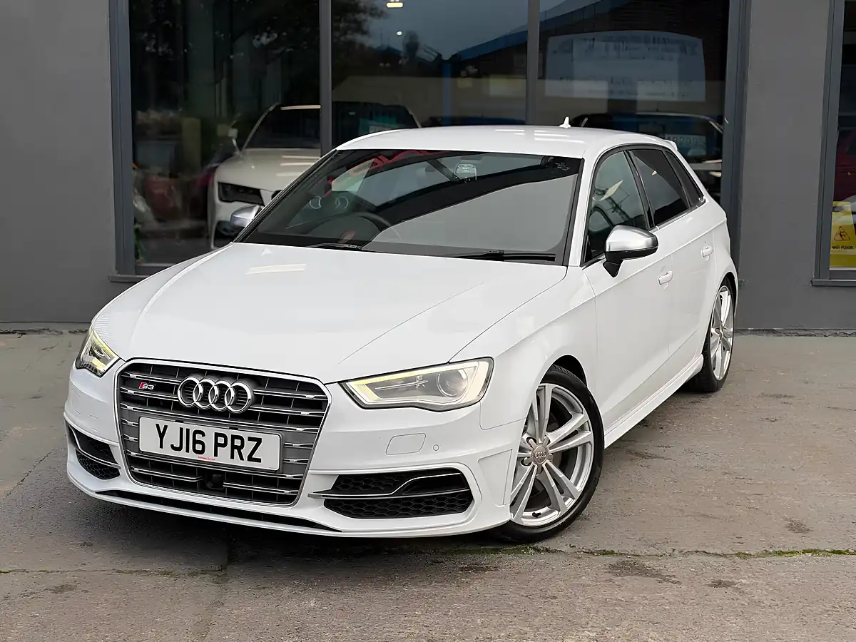 Used 2016 Audi S3 Sportback White - Interior and Exterior details 7