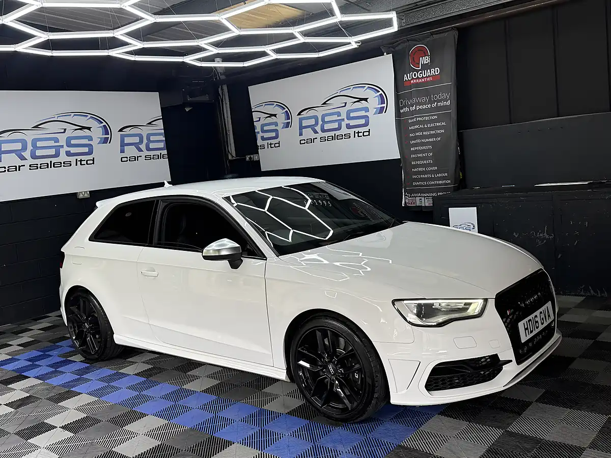 Used 2016 Audi S3 White - Interior and Exterior details 3