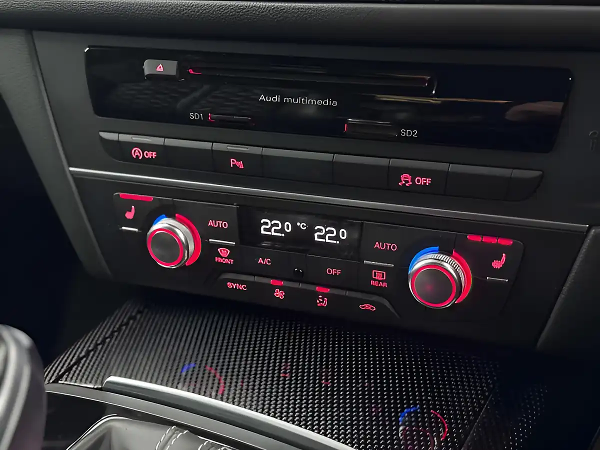 Used 2016 Audi S6 Black - Interior and Exterior details 13