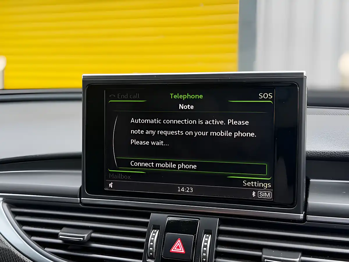 Used 2016 Audi S6 Saloon Black - Interior and Exterior details 19