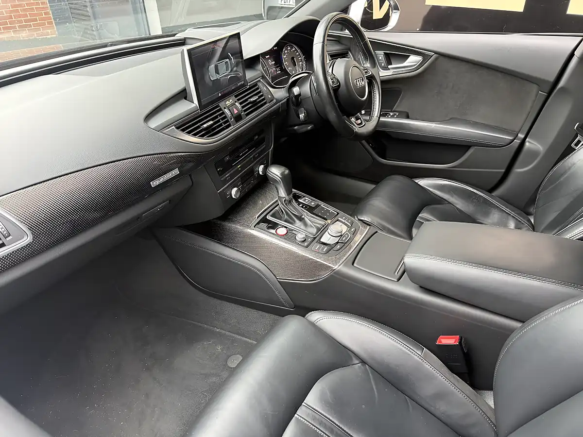 Used 2016 Audi S7 Black - Interior and Exterior details 7