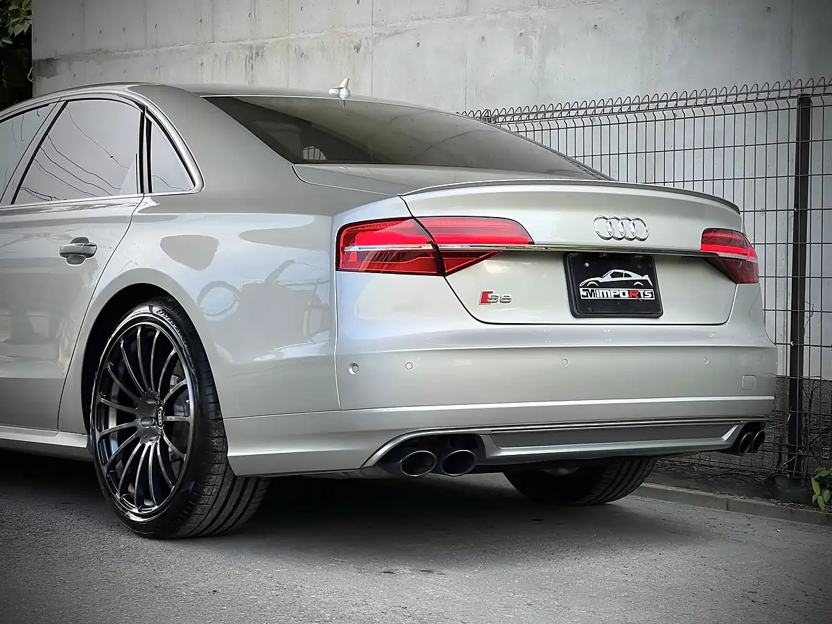 Used 2016 Audi S8 Plus Oem Silver - Interior and Exterior details 17