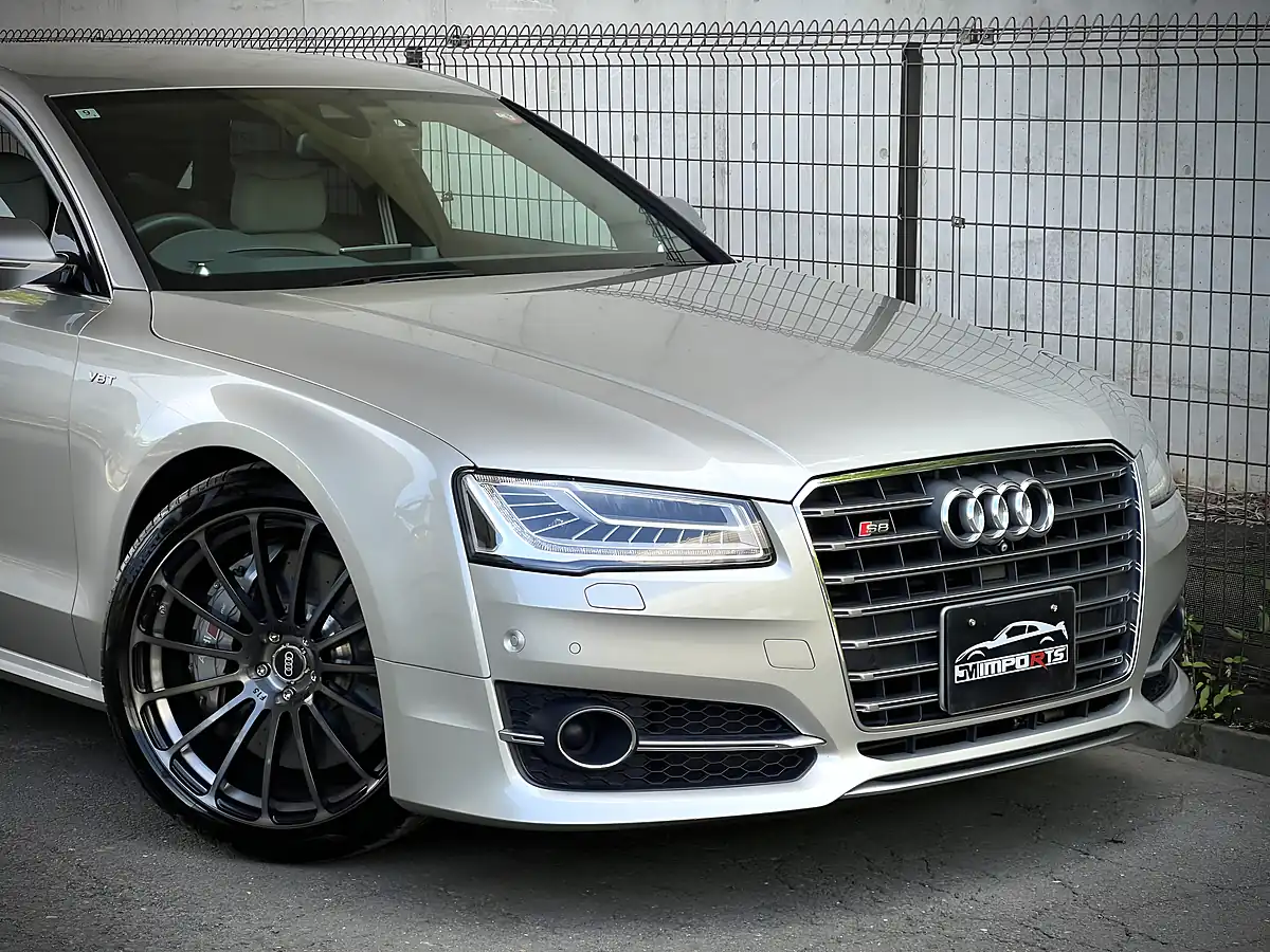 Used 2016 Audi S8 Plus Oem Silver - Interior and Exterior details 2