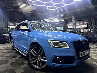 Used 2016 Audi SQ5 Blue - Interior and Exterior details 3