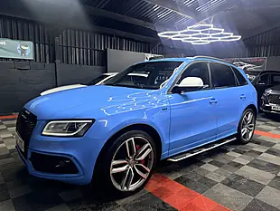 Used 2016 Audi SQ5 Blue - Interior and Exterior details 6
