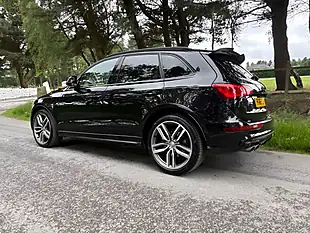 Used 2016 Audi SQ5 Plus Black - Interior and Exterior details 17