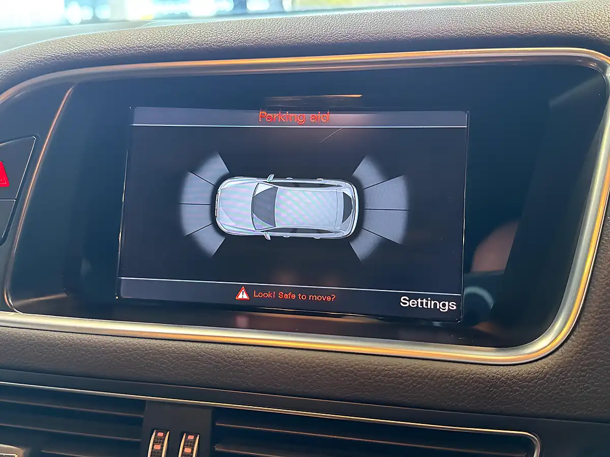 Used 2016 Audi SQ5 Plus Black - Interior and Exterior details 19
