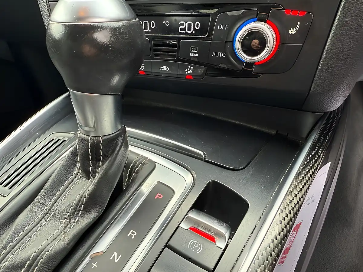 Used 2016 Audi SQ5 Plus Black - Interior and Exterior details 13