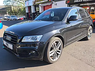 Used 2016 Audi SQ5 Plus Black - Interior and Exterior details 7
