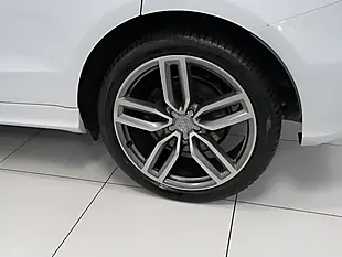 Used 2016 Audi SQ5 Plus Glacier White - Interior and Exterior details 14