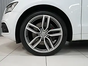 Used 2016 Audi SQ5 Plus Glacier White - Interior and Exterior details 6