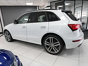 Used 2016 Audi SQ5 Plus Glacier White - Interior and Exterior details 7