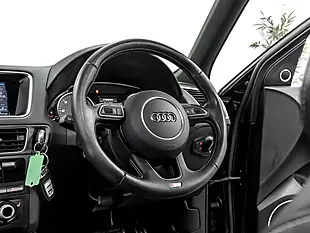 Used 2016 Audi SQ5 Plus Panther Black - Interior and Exterior details 13