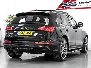 Used 2016 Audi SQ5 Plus Panther Black - Interior and Exterior details 4